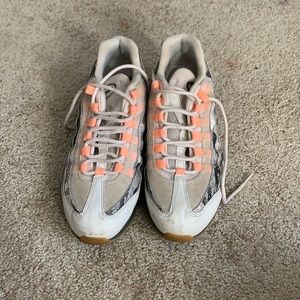 Nike air max 95 worn twice